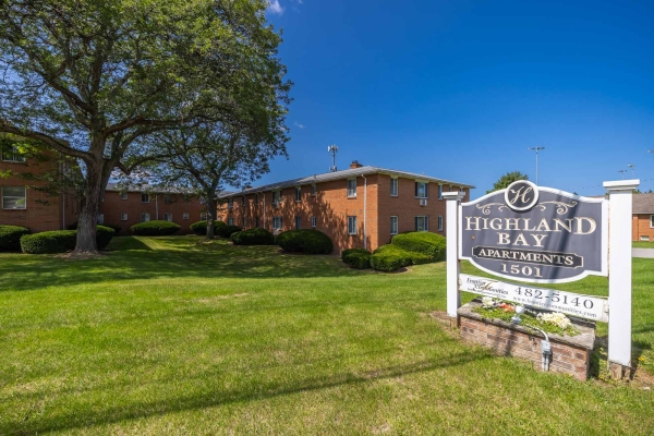 Highland Bay Street View